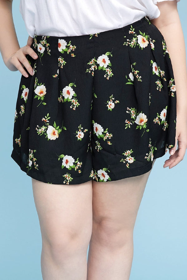 Plus Size Curvy, Floral Print Flowy Shorts